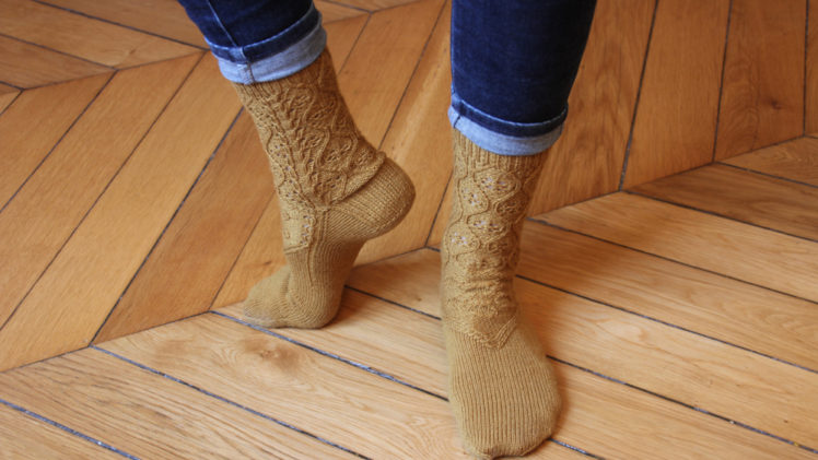 {Tricot} Soaked to the skin socks