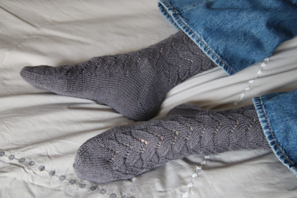 {Tricot} Monkey socks