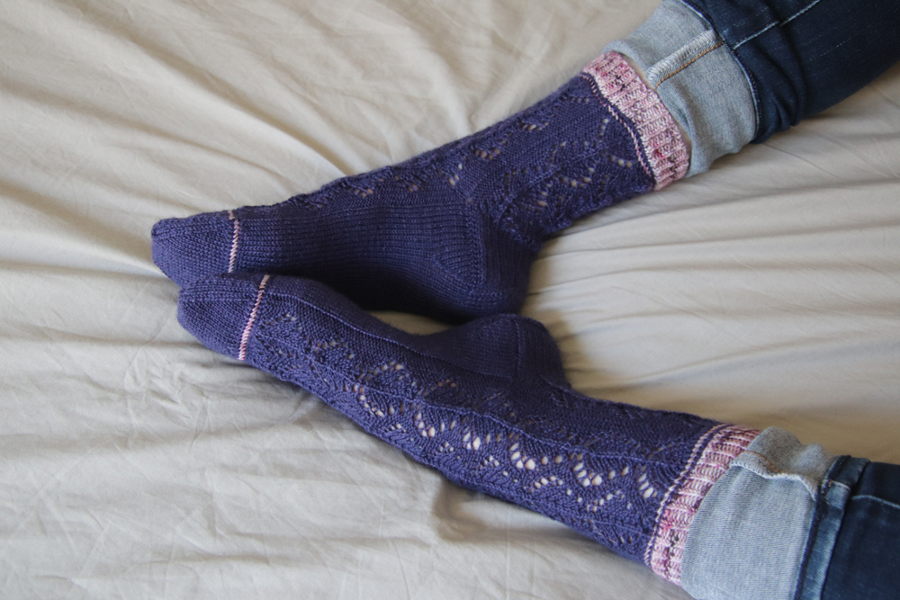 {Tricot} Into the lace socks