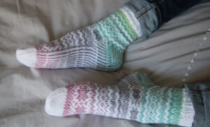 {Tricot} Easy Peasy socks