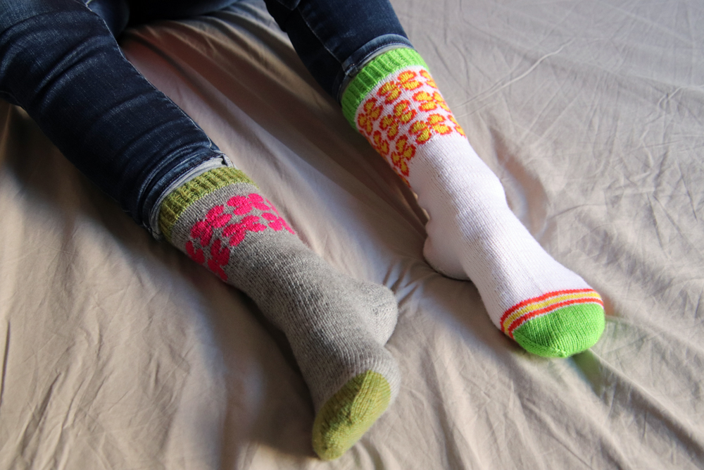 {Tricot} Flower power socks